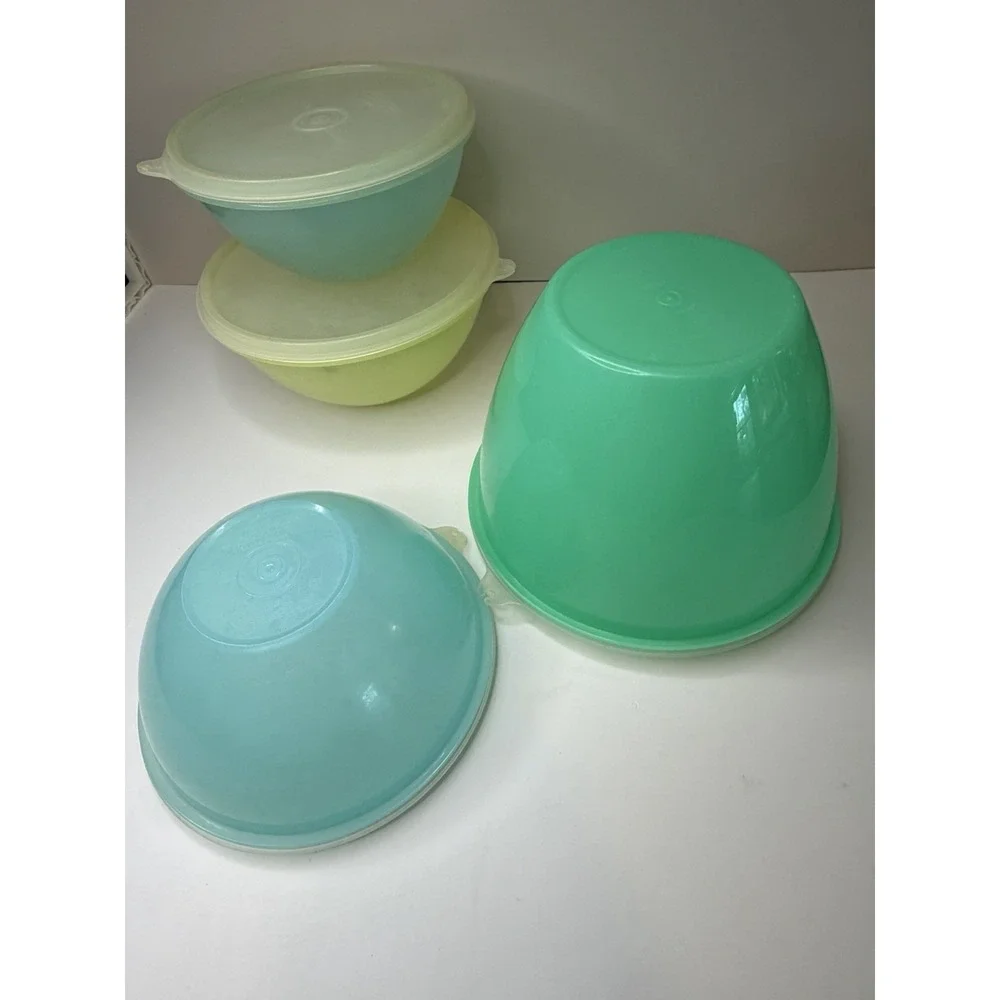 Vintage Tupperware Wonderlier Nesting Bowls Lids Pastel Storage Containers